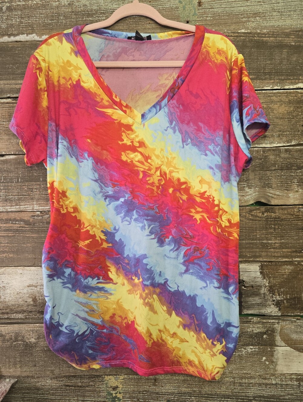 Rouge Collection Rainbow Abstract Swirl VNeck Tunic Top, Size 4X